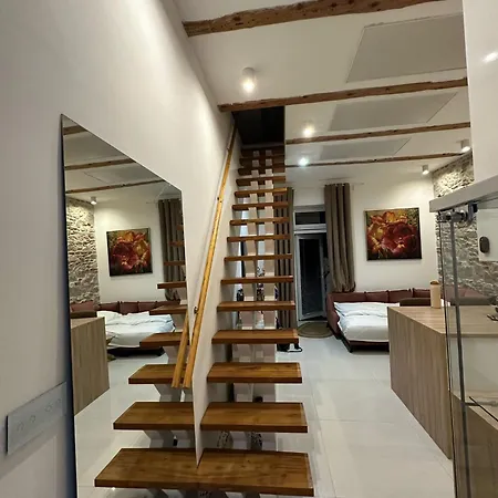 Villa Lucia Stone House In The Center Of Modry Modor