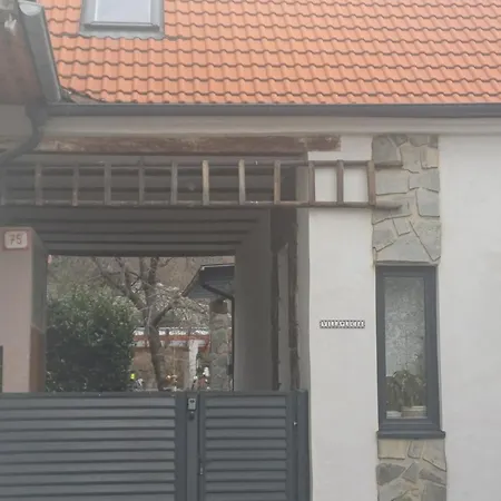 Lucia Stone House In The Center Of Modry *